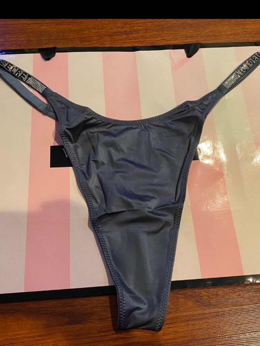 Victoria's secret very sexy logo skinny shine strap thong panty RARE XLARGE